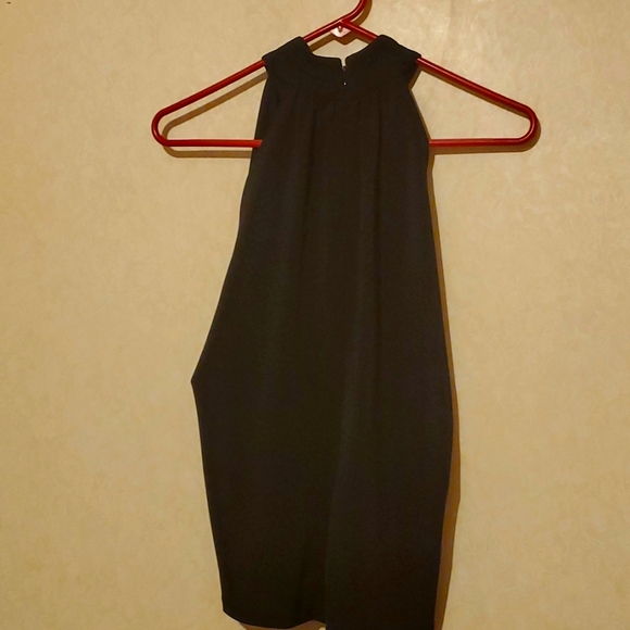 Top - Picture 3 of 3